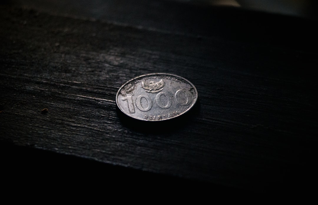 暗号通貨 暴落に関連する写真